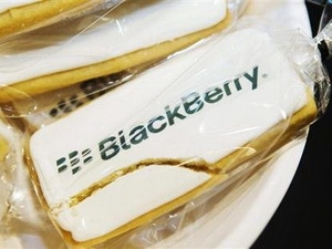 Công bố thời gian phát hành mẫu BlackBerry Q10