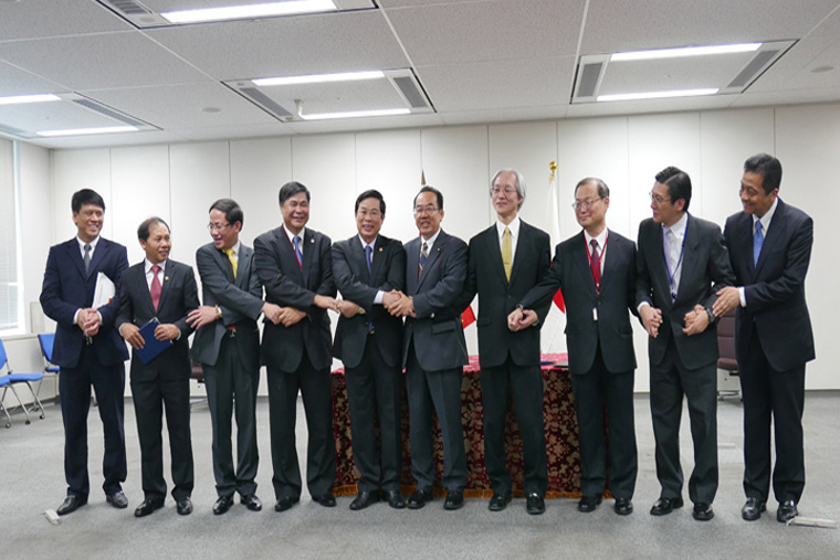Việt Nam đẩy mạnh hợp tác với Nhật Bản về quản lý tần số
