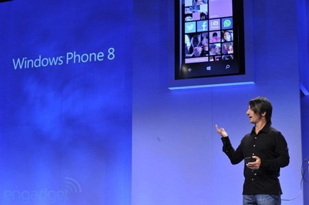 Nokia: Windows Phone 7 vẫn còn đất sống